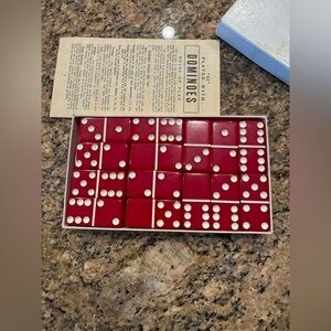 Vintage Puremco Standard Red Dominoes Marblelike